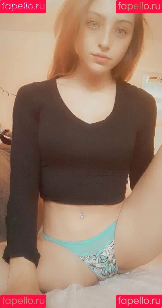 babygirlagoddess Onlyfans Photo Gallery 