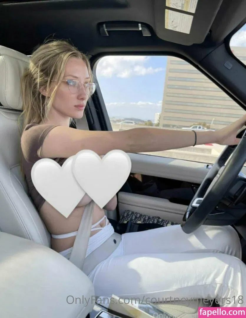 courtneymeyers18 Onlyfans Photo Gallery 