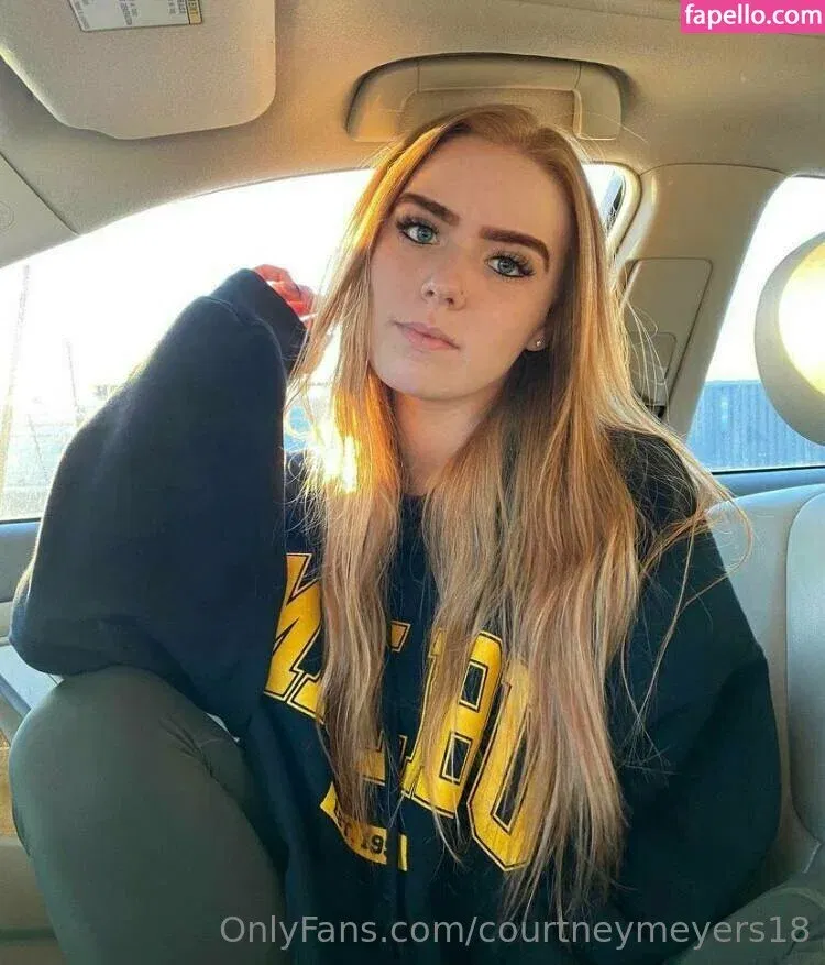 courtneymeyers18 Onlyfans Photo Gallery 