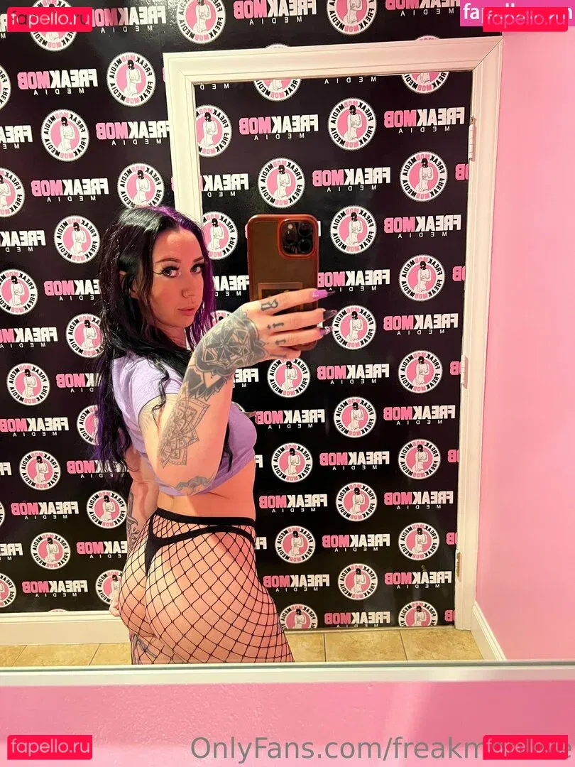 freakmoblive Onlyfans Photo Gallery 