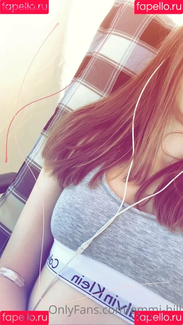 emmi-hill Onlyfans Photo Gallery 