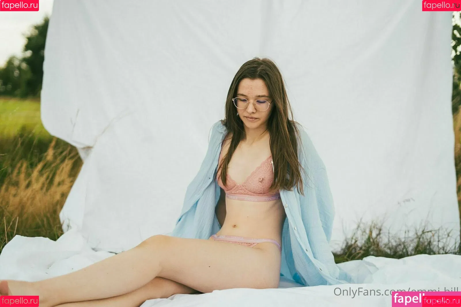 emmi-hill Onlyfans Photo Gallery 