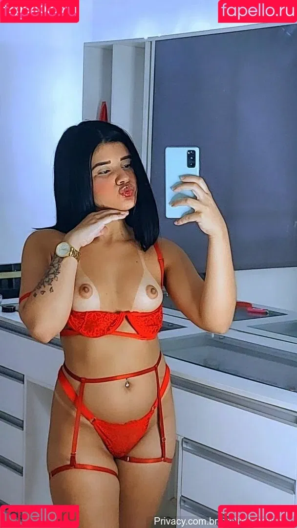 Thayna_ Onlyfans Photo Gallery 
