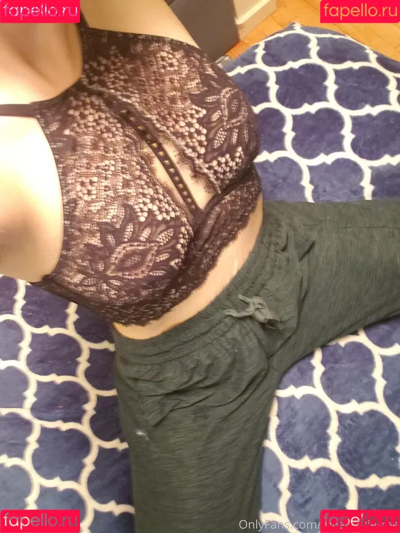 juliamariefree Onlyfans Photo Gallery 