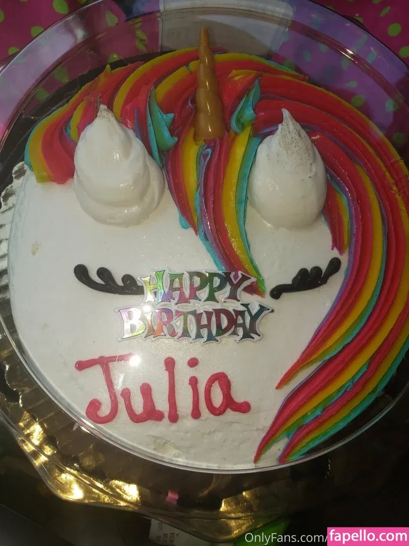 juliamariefree Onlyfans Photo Gallery 