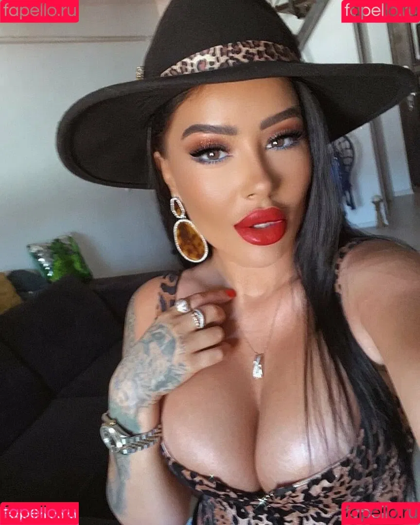monicasuarez Onlyfans Photo Gallery 