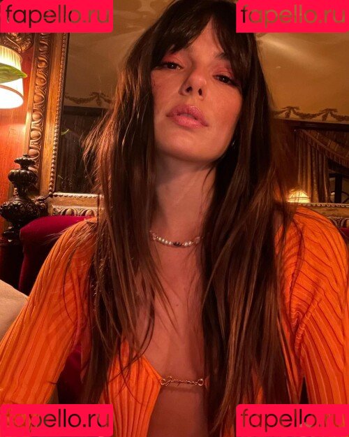 Isis Valverde Onlyfans Photo Gallery 