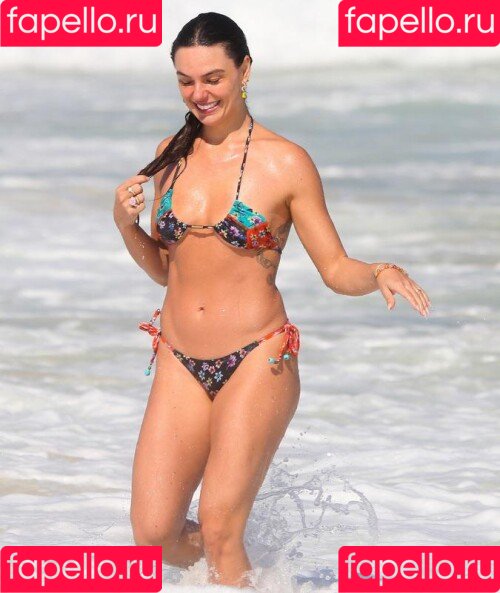 Isis Valverde Onlyfans Photo Gallery 