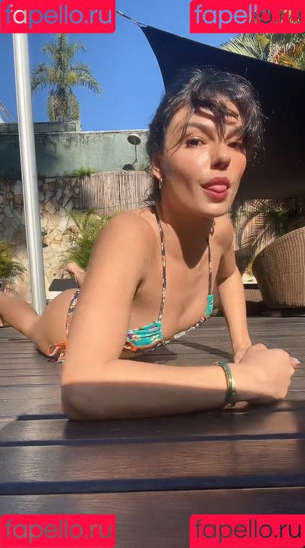 Isis Valverde Onlyfans Photo Gallery 