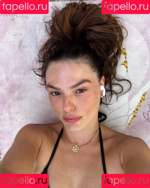 Isis Valverde Onlyfans Photo Gallery 