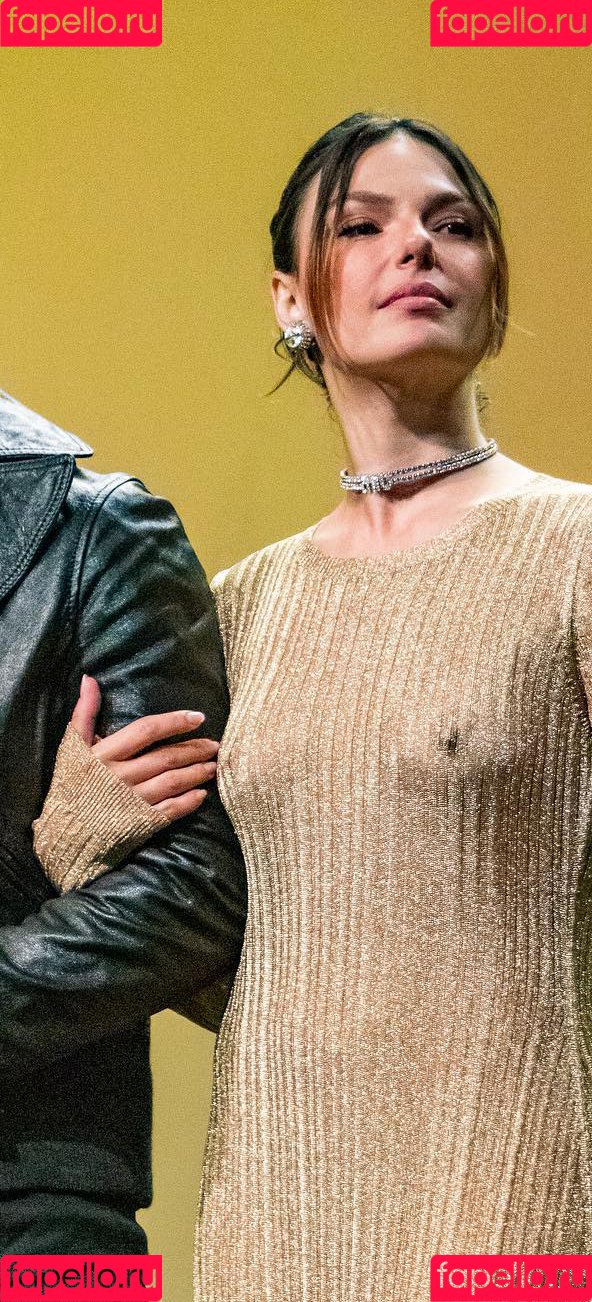 Isis Valverde Onlyfans Photo Gallery 