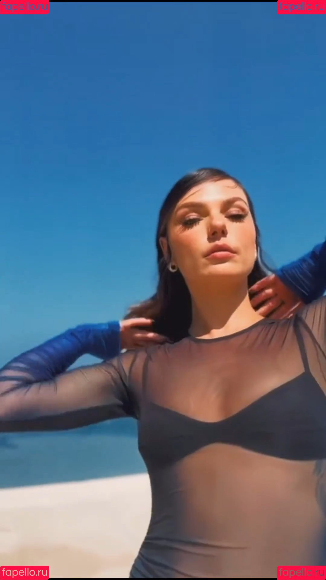 Isis Valverde Onlyfans Photo Gallery 