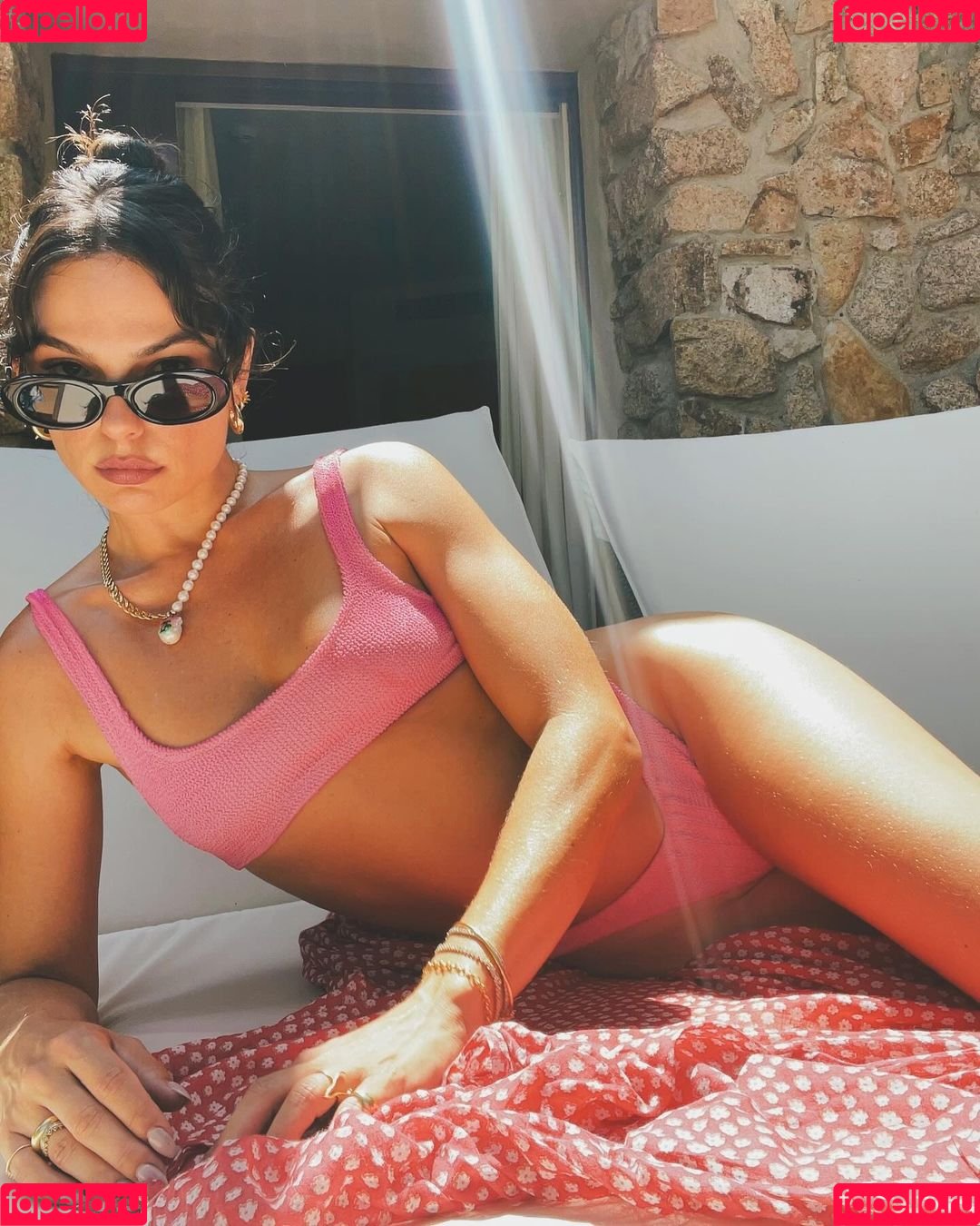 Isis Valverde Onlyfans Photo Gallery 