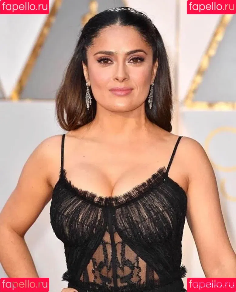 Salma Hayek Onlyfans Photo Gallery 