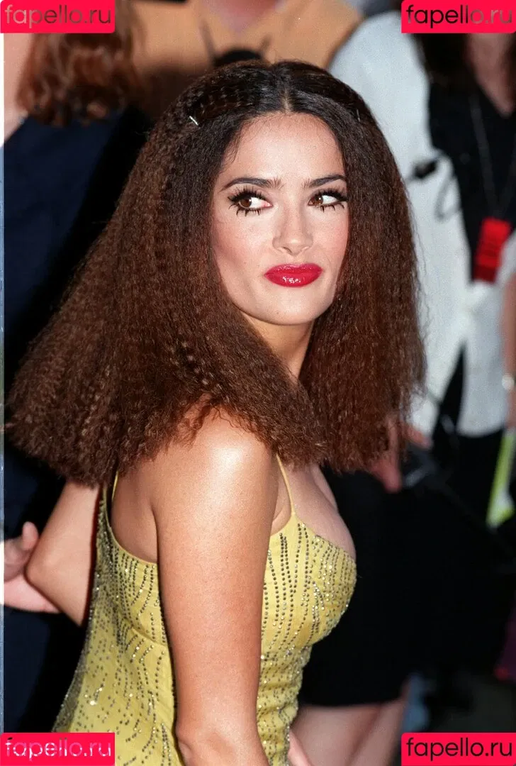 Salma Hayek Onlyfans Photo Gallery 