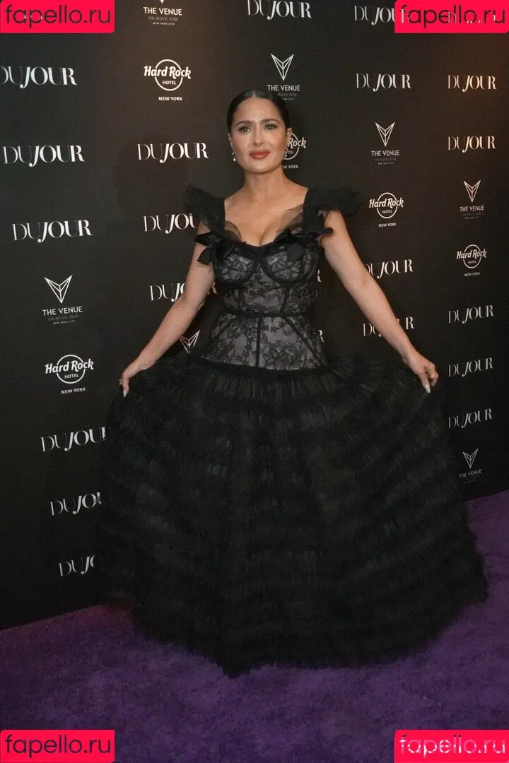 Salma Hayek Onlyfans Photo Gallery 