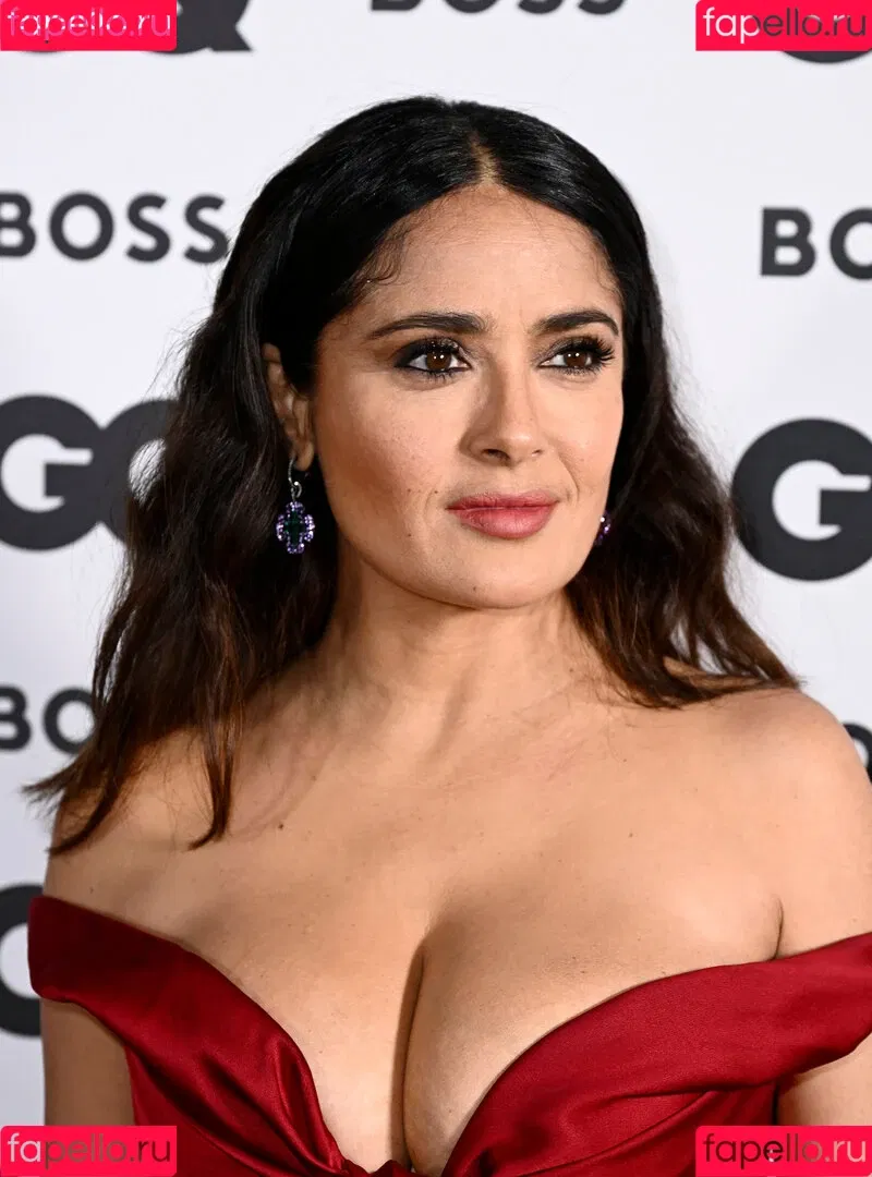Salma Hayek Onlyfans Photo Gallery 