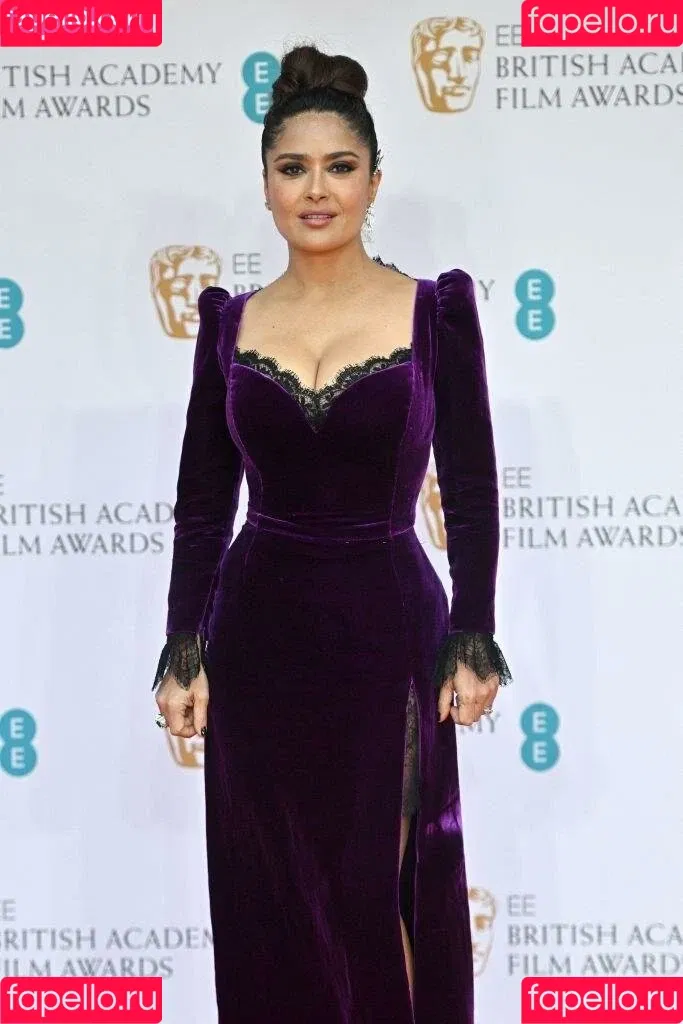 Salma Hayek Onlyfans Photo Gallery 