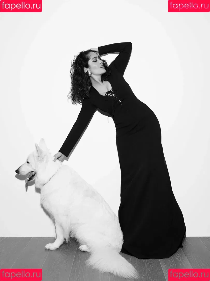 Salma Hayek Onlyfans Photo Gallery 