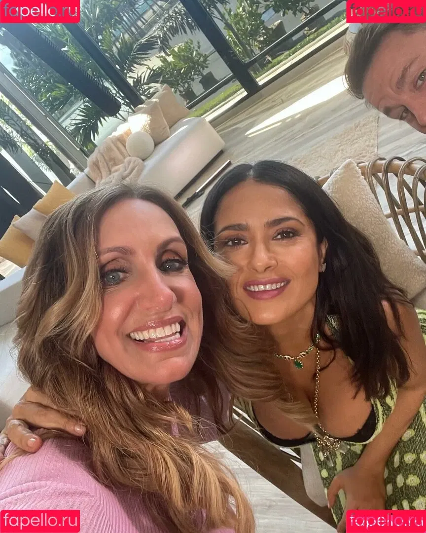 Salma Hayek Onlyfans Photo Gallery 