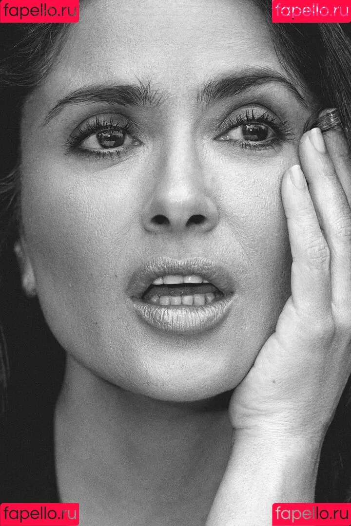 Salma Hayek Onlyfans Photo Gallery 