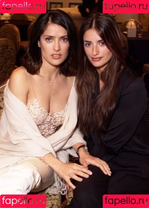 Salma Hayek Onlyfans Photo Gallery 