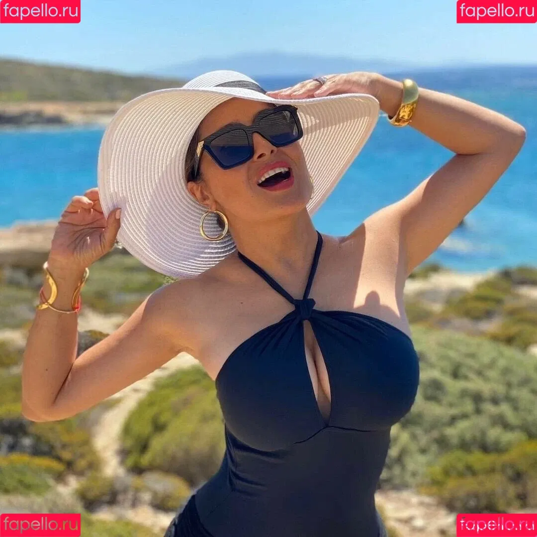 Salma Hayek Onlyfans Photo Gallery 