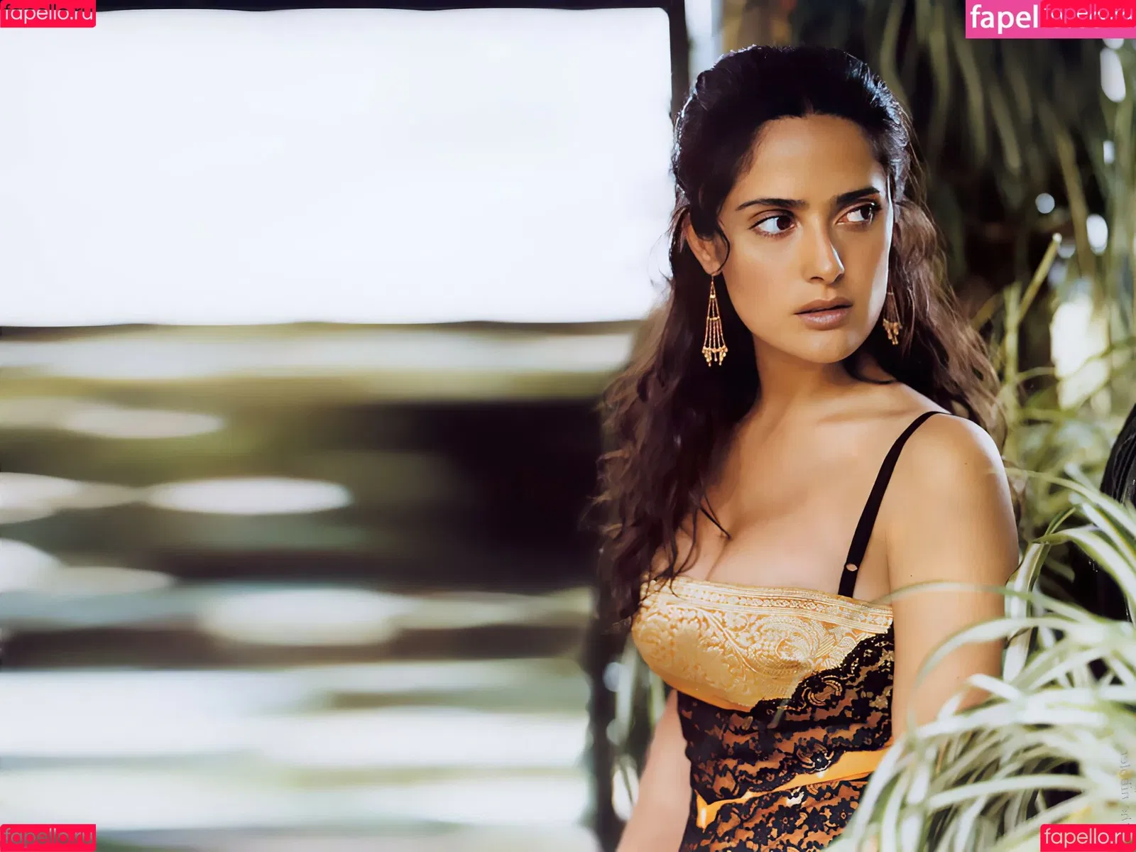 Salma Hayek Onlyfans Photo Gallery 