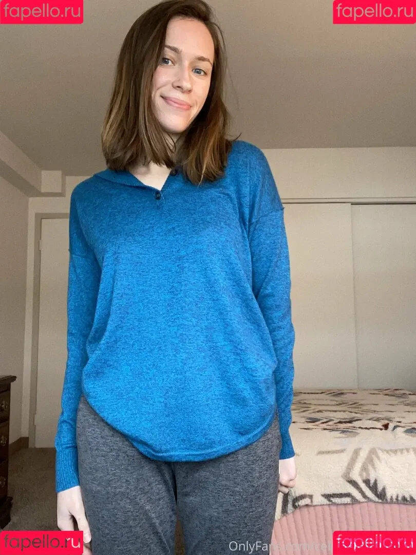 celesteschmeckle Onlyfans Photo Gallery 
