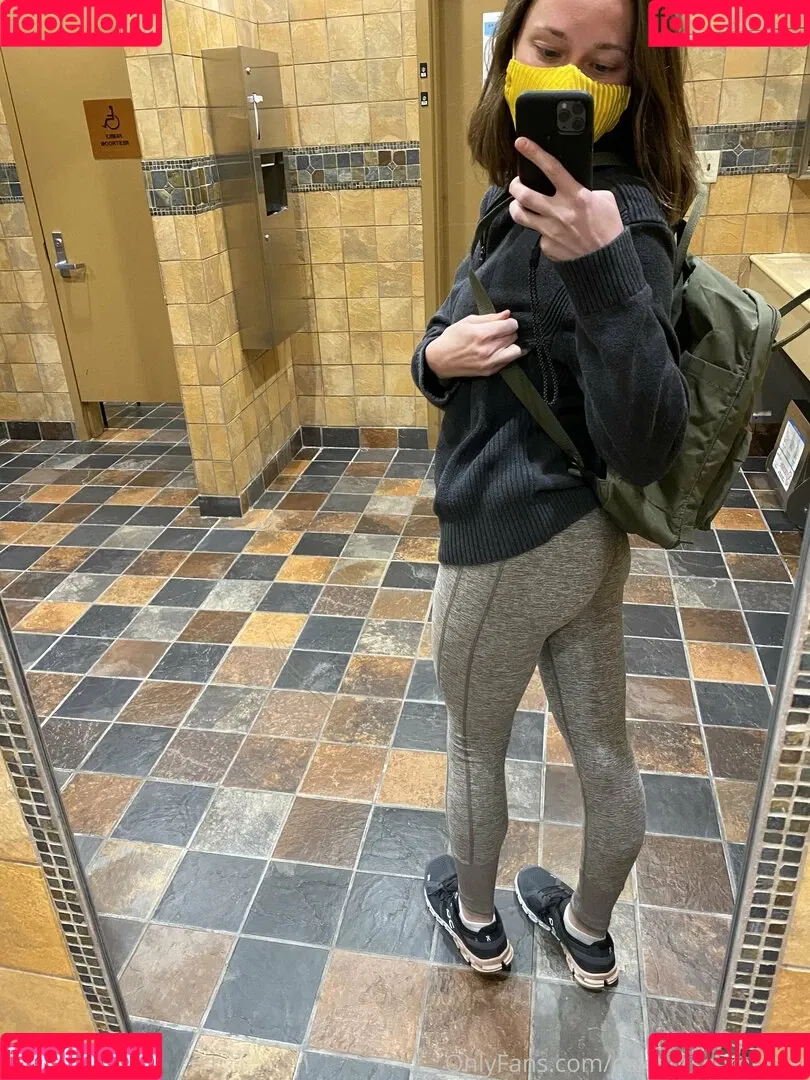 celesteschmeckle Onlyfans Photo Gallery 