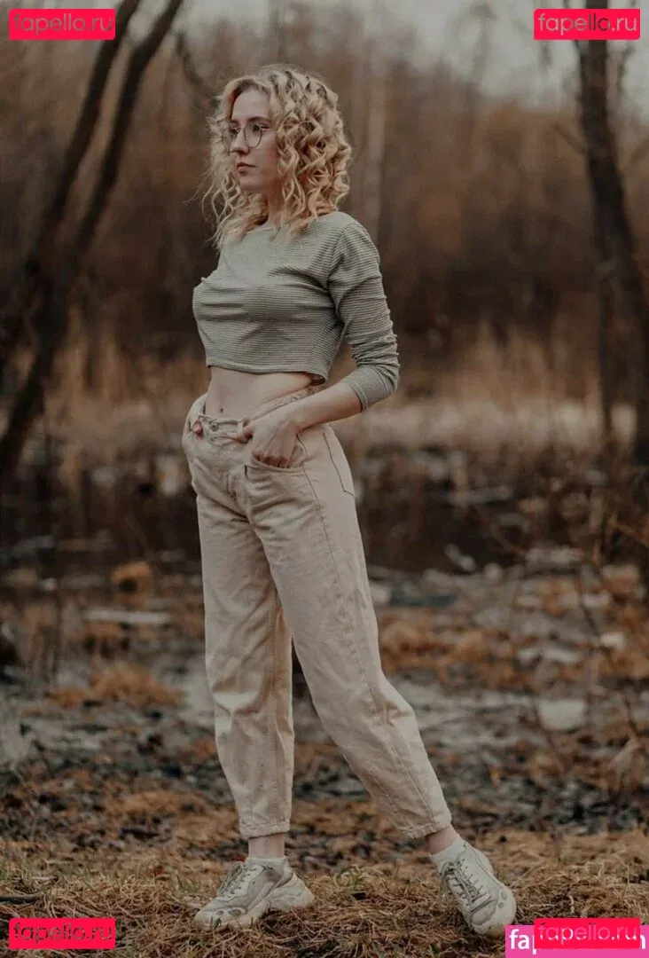 Loopcia Onlyfans Photo Gallery 