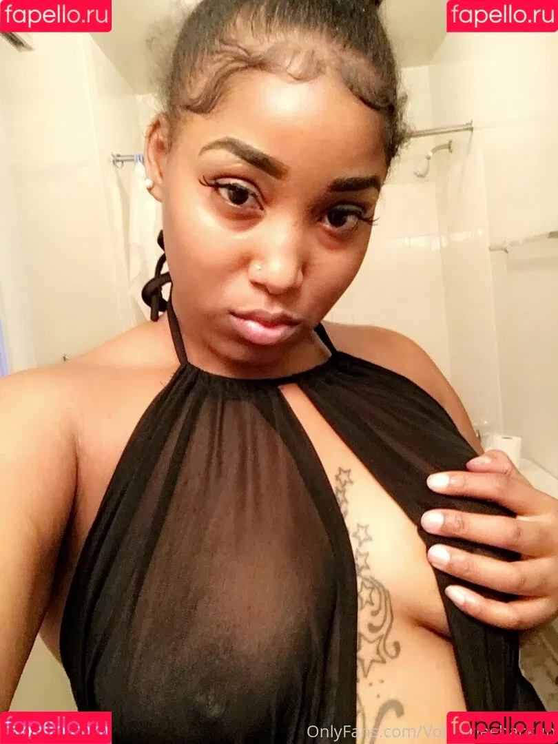 volaprettykitty Onlyfans Photo Gallery 