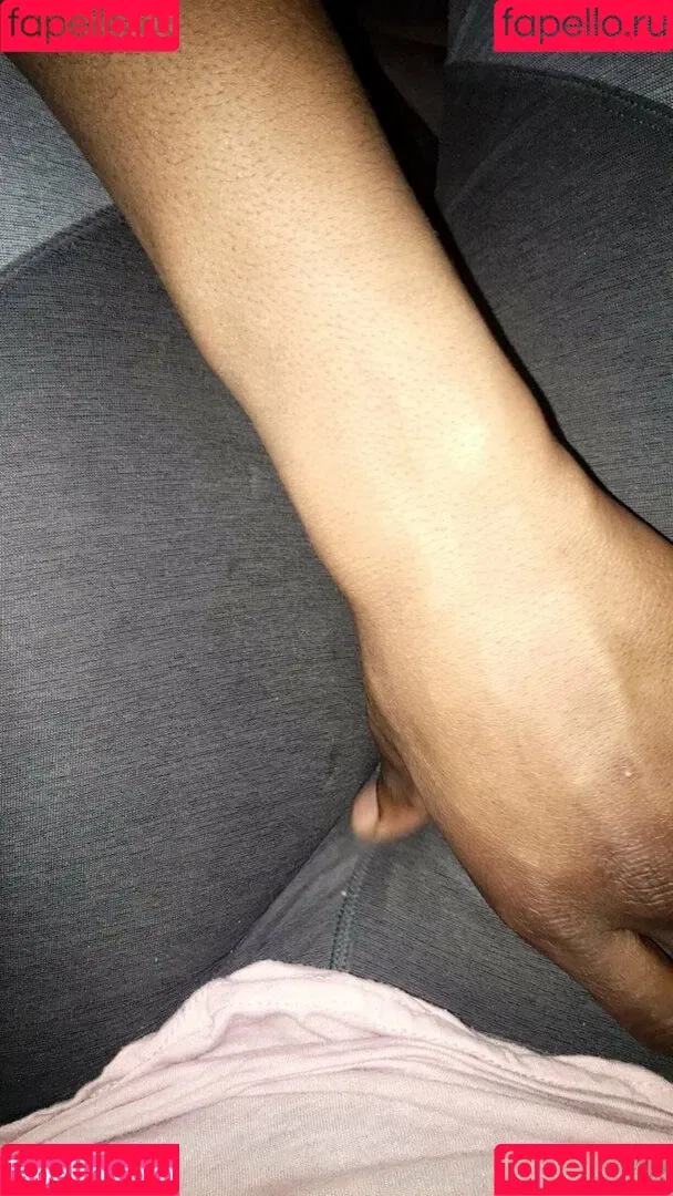 volaprettykitty Onlyfans Photo Gallery 