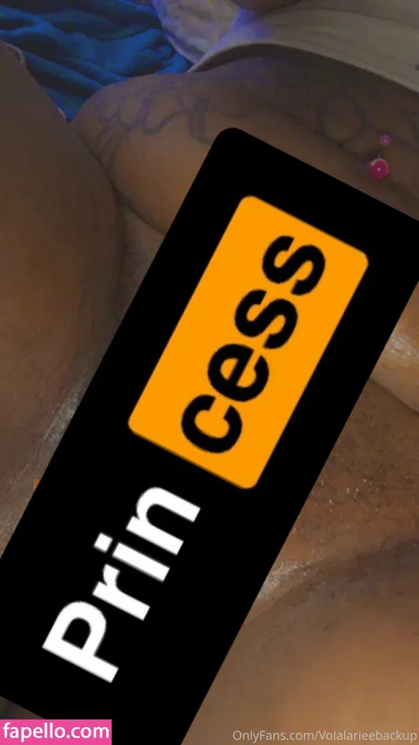 volaprettykitty Onlyfans Photo Gallery 