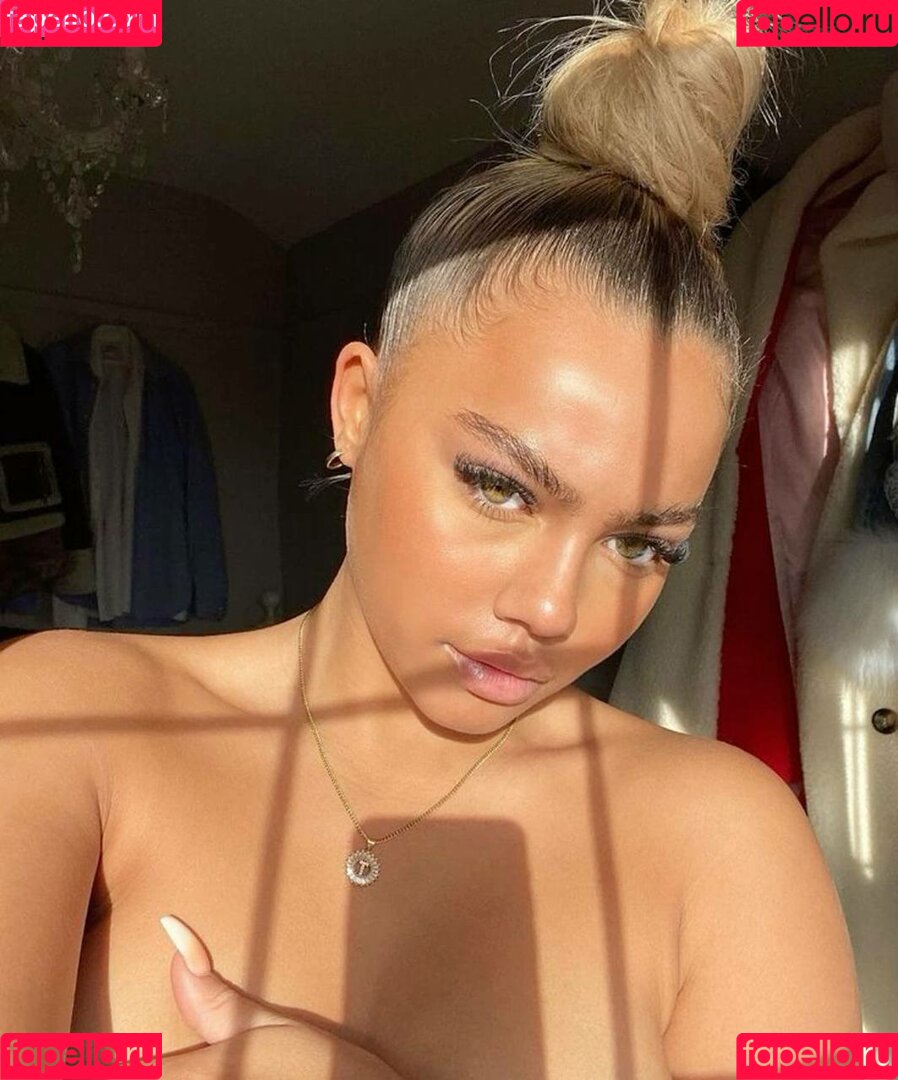 Tennessee Thresher Onlyfans Photo Gallery 