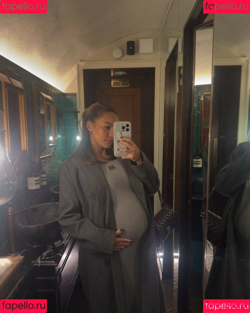 Tennessee Thresher Onlyfans Photo Gallery 