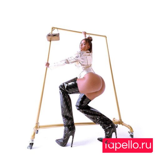 Tennessee Thresher Onlyfans Photo Gallery 