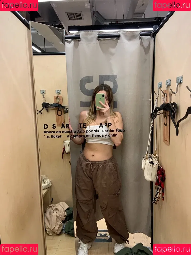 belonly Onlyfans Photo Gallery 