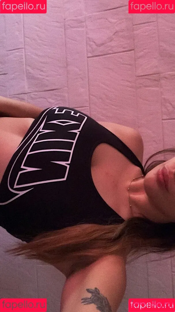 belonly Onlyfans Photo Gallery 