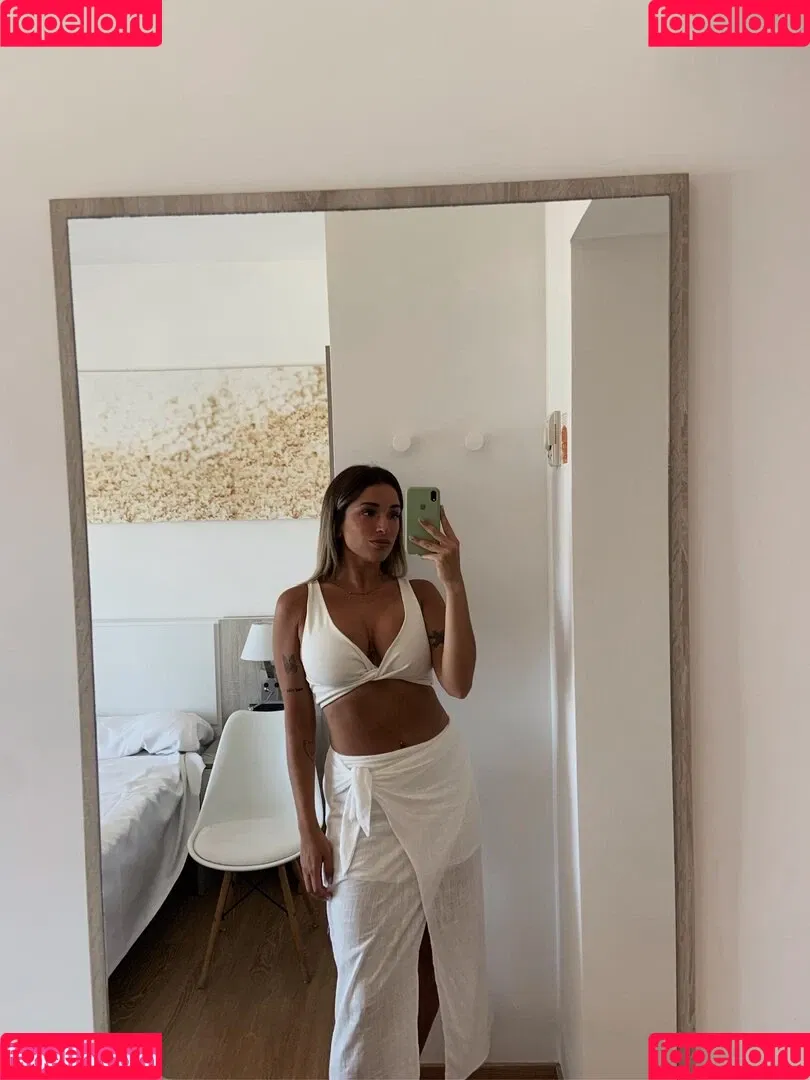 belonly Onlyfans Photo Gallery 