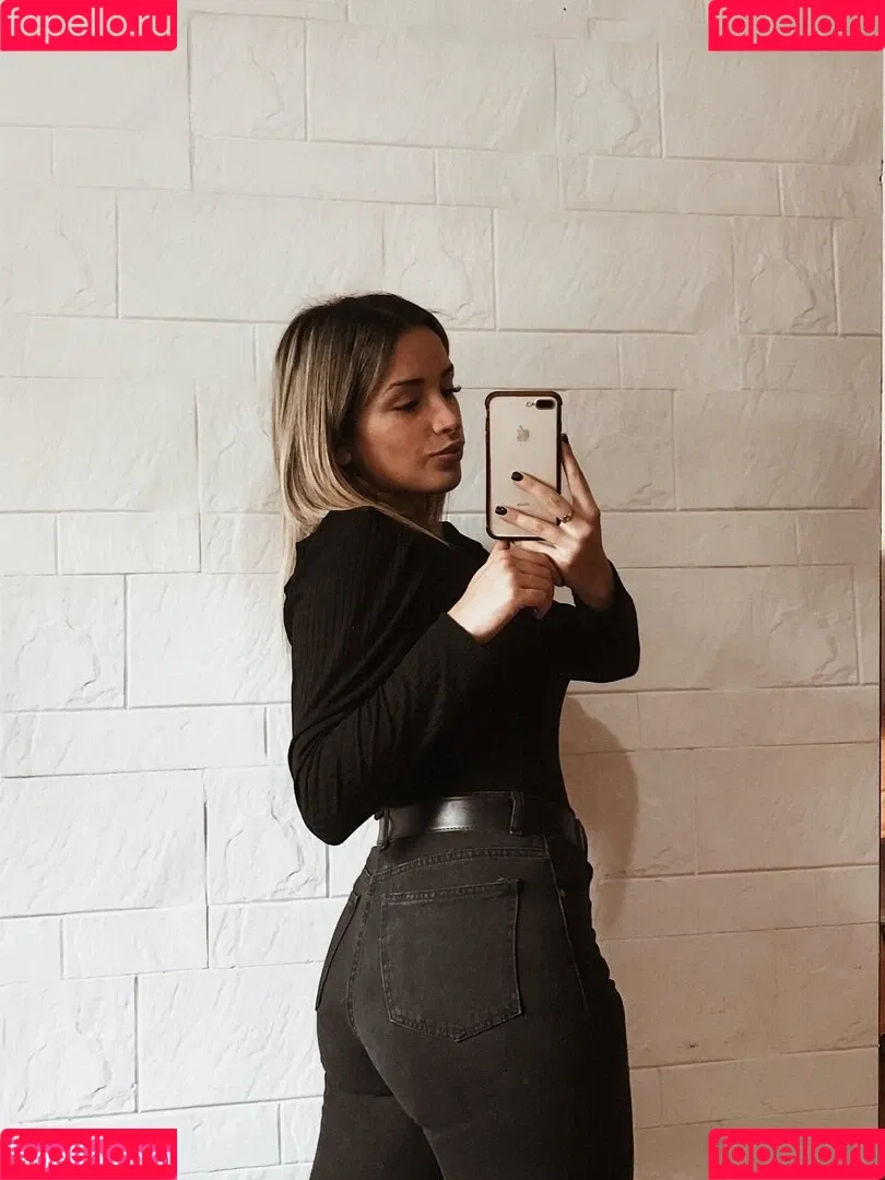 belonly Onlyfans Photo Gallery 