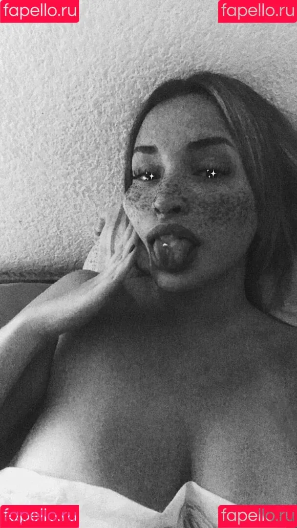 belonly Onlyfans Photo Gallery 