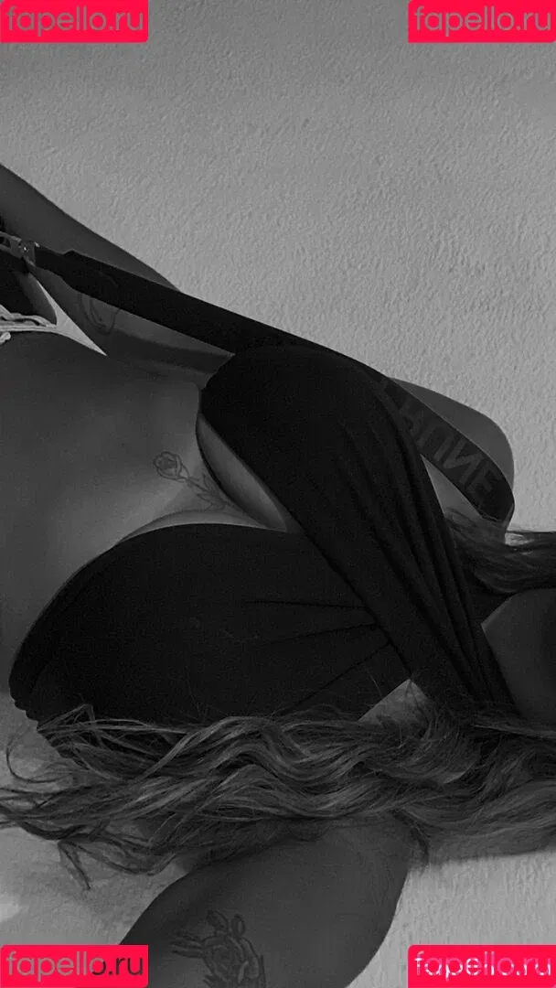 belonly Onlyfans Photo Gallery 