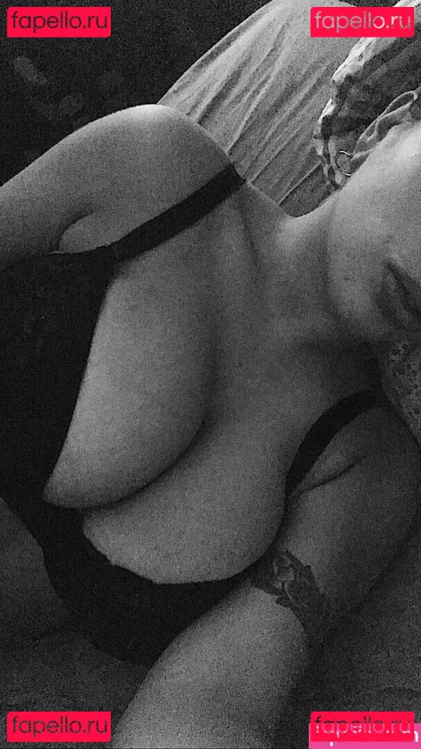 belonly Onlyfans Photo Gallery 