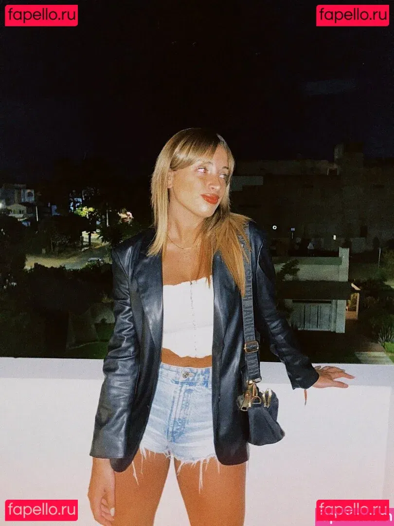 belonly Onlyfans Photo Gallery 