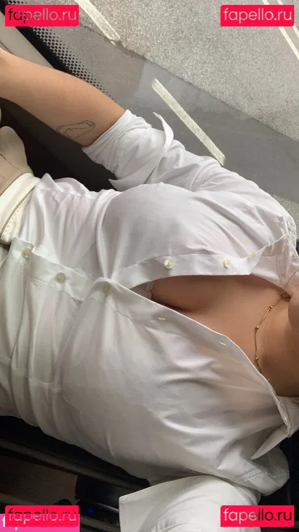 belonly Onlyfans Photo Gallery 