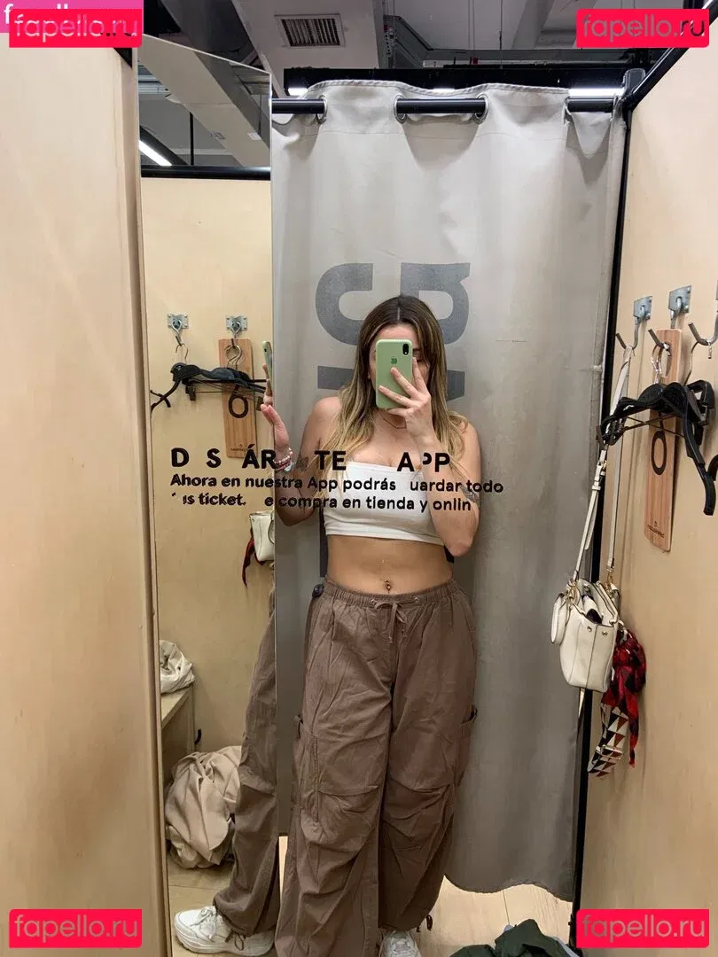 belonly Onlyfans Photo Gallery 