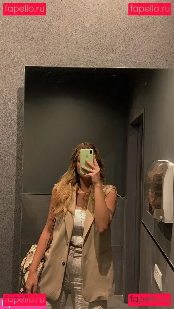 belonly Onlyfans Photo Gallery 