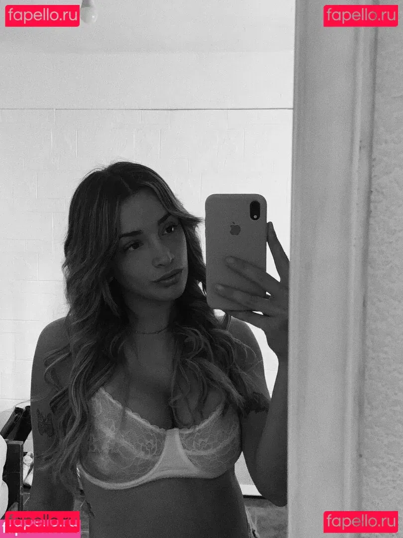 belonly Onlyfans Photo Gallery 