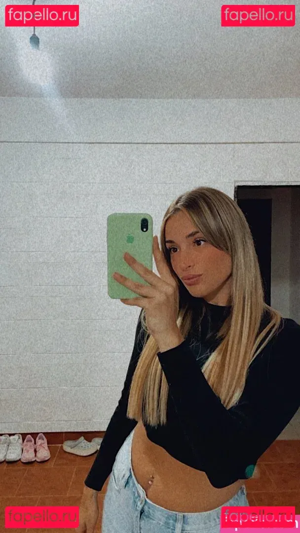 belonly Onlyfans Photo Gallery 